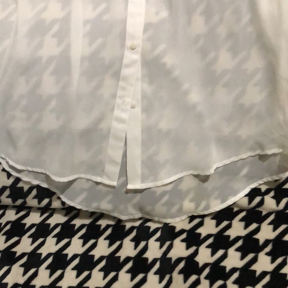 Ladies Decree Sheer Blouse - Picture 11 of 11